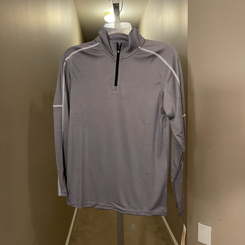 Youth Large NWT Pennant 1/4 zip in gray. * - Picture 1 of 4